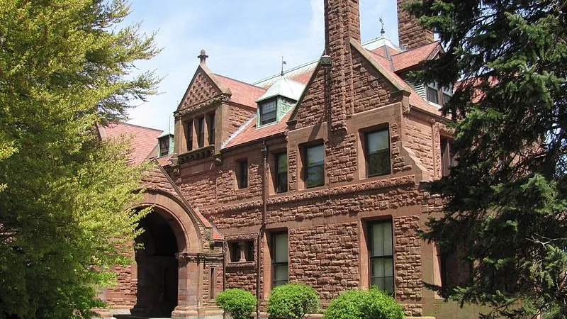 Danh sách các trường đại học và cao đẳng ở tiểu bang Rhode Island