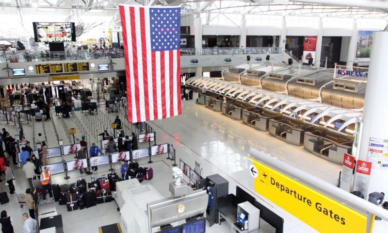 Quy trình kiểm tra khi vào Mỹ thông qua visa không định cư